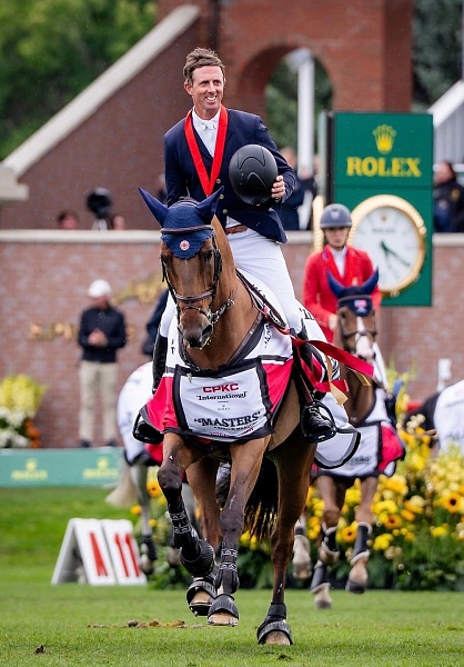 Бен Майер одержал победу в Гран-при Spruce Meadows Masters в Калгари
